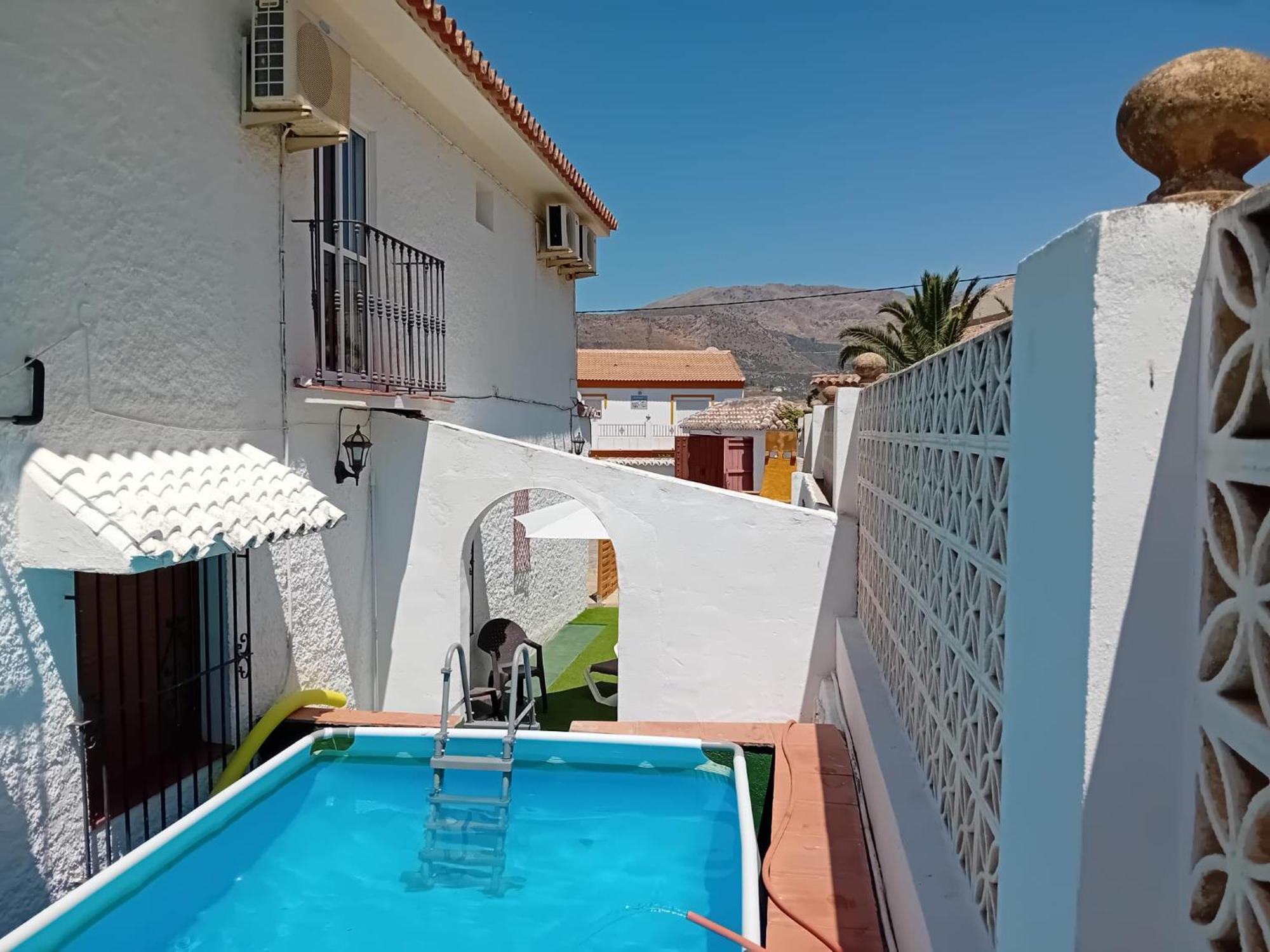 Casa Patio De Los Naranjos Piscina Privada Alcaucín エクステリア 写真